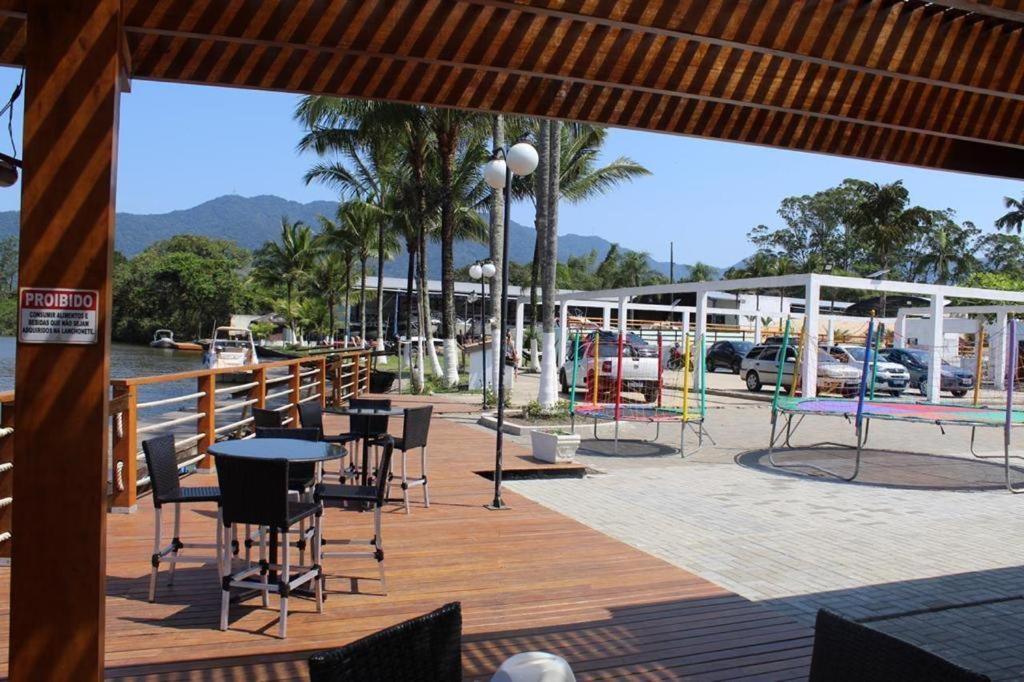 Vai Da Pesca Hotel E Marina Caraguatatuba Bagian luar foto